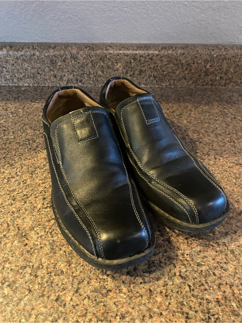 Dockers Black Leather Slip-On Loafers